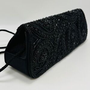 VINTAGE BK. BEADED Triangle CLUTCH W/BRAIDED STRAP.